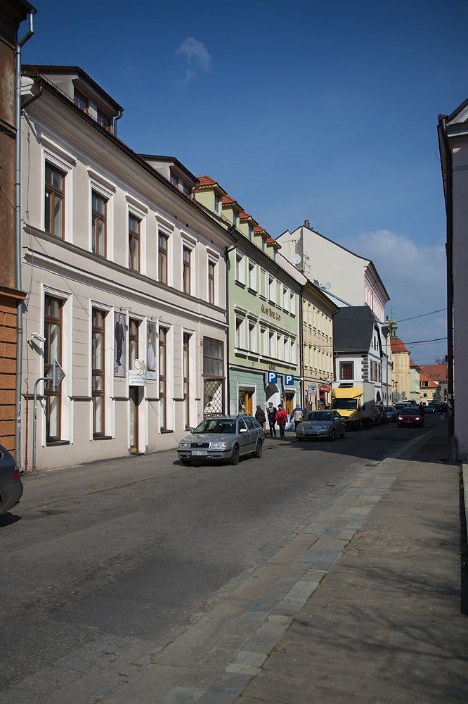 Bed and Breakfast Old Town Bed & Breakfast Ческе-Будеёвице Экстерьер фото